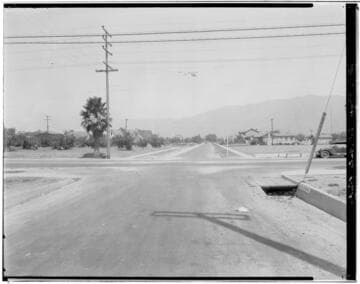 Washington and Holliston looking north, Pasadena. 1925