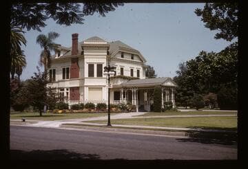 Perfect old-timer in St. James Park